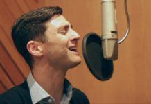 Joey Dosik presenta video para «Running Away»