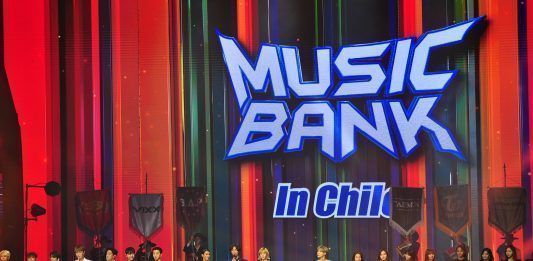 Las estrellas del Kpop brillaron en el Music Bank Chile 2018!