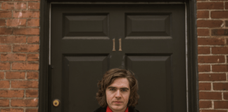 Cut Worms comparte video para «Cash For Gold»
