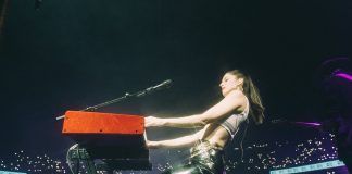 Francisca Valenzuela Agota conciertos en Chile y estrena nuevo material
