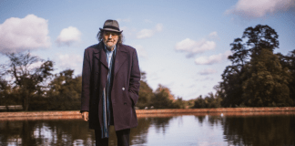 Bill Fay lanza nuevo sencillo ‘Salt of the Earth’