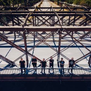Jirafa Ardiendo anuncia shows en Talca y Santiago