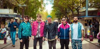 Hombre Bomba presenta su single debut “Welcome”