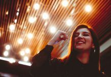 Kurmi celebra el “Cumplemes” del 18 de octubre