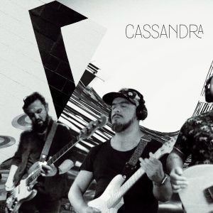 Cassandra vuelve a la carga y sorprende con doble lanzamiento