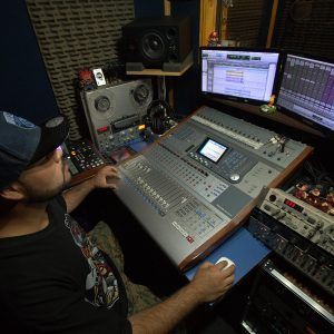 Dj Transe presenta «Back To The Beat»