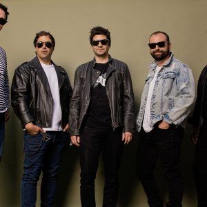 Chicho & Obligados refleja el reclamo animal hacia el humano en videoclip de «Brutal»