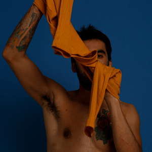 FLECHA libera su primer single ‘En Control’