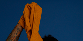 FLECHA libera su primer single ‘En Control’