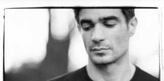 Jon Hopkins anuncia nuevo EP ‘Piano Versions’