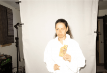 Tirzah comparte nuevo sencillo “Hive Mind”