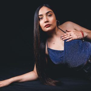Joven cantante urbana Martina Olivares presenta su nuevo single “Bad Girl”