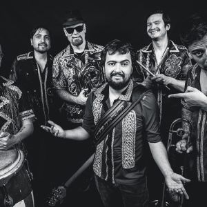 Chumbekes trae el baile y la picardía de la cumbia con su nuevo single “Chiki”