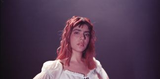Dulce y Agraz abraza los dolores generacionales en «Entre Las Sombras»