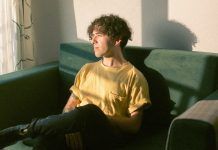 «Cuando hablen de esto»: el colorido e imponente nuevo single de Univaso