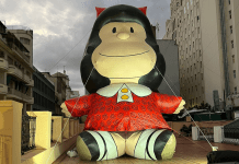 Paris Parade vuelve a desfilar por las calles este 2022