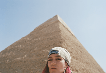Karol G estrena su sencillo y video de «Cairo»