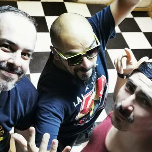Tonto Pero Feo se despide de los escenarios, con show en Bar de René