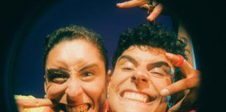 Sensualidad y reggaetón: escucha «23×3» del dúo Metalengua