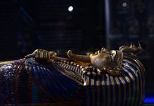 Egipto The Experience trae inédita réplica de la tumba de Tutankamón y pieza original egipcia