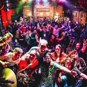 Kelu Reggae presenta su EP debut y sueña con seguir celebrando
