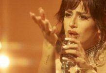Actriz y cantante Karla Melo estrena en vivo su disco debut en Club Subterráneo