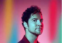 David Bisbal presenta su nuevo disco «Me siento vivo»
