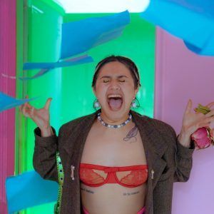 Antipatriarka nos muestra el alternativo futuro del trap chileno con ‘Y BESITO!!!’