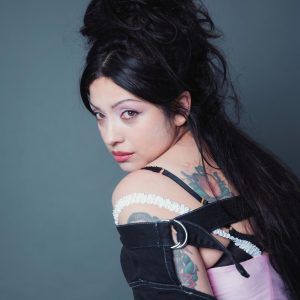Mon Laferte estrena su esperado álbum “Autopoiética”