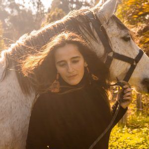Mira el videoclip de ‘Viento’, la oda a la libertad del ser, por Marez