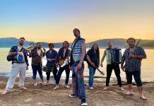 Bar El Clan celebra en grande el Día Internacional del Pueblo Gitano