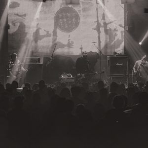 Banda chilena IIII conmemora sus 10 años de trayectoria con lanzamiento doble en vivo