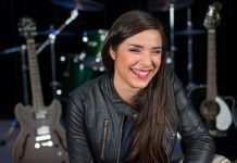 Coni Gómez estrena «Chinita”, una canción de amor libre