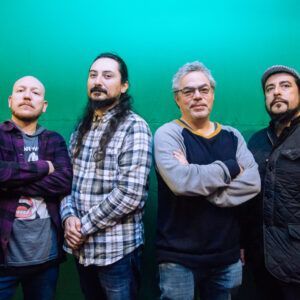 Fusión rockera con llamativo videoclip: Así es el nuevo sencillo de Gonzalo Nova
