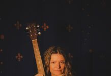 Claudia Jiménez lanza su hermoso proyecto literario musical, tienes que escucharla!