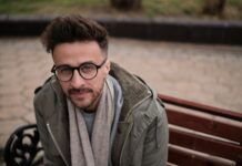 Escucha la música de «Caso 63» creada por Mowat