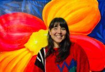 Paseo Los Dominicos dará la bienvenida a la primavera con intervención de la artista plástica Angelito Peñaranda