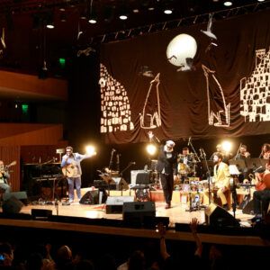Macha y el Bloque Depresivo lanzará registro de concierto ofrecido en México en medio de su gira nacional