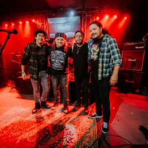 MEQUETREFE presenta su álbum homónimo en plataformas digitales