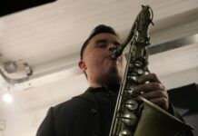 Entrevista: la experiencia del concierto inmersivo “Océano” de la Conchalí Big Band desde adentro