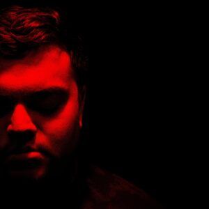 Jesús Pailamilla estrena apasionado nuevo sencillo “Dos almas en un cuerpo”, un reggaeton pop romántico.
