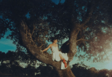 MAFALDA CARDENAL revela su universo personal (y generacional) en «mis notas de voz», Su Álbum Debut