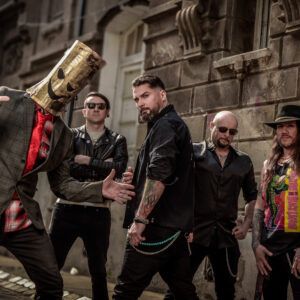 Cleaver estrena videolcip en vivo de «Someday», preparando los motores para su debut en Lollapalooza 2026