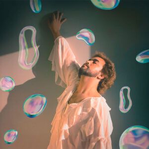 Sr.Soya estrena nuevo single sobre el fin del mundo