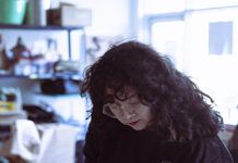 “Cuerpo de obra / Obra de cuerpo”: Valentina Inostroza Bravo presenta publicación que recorre su trabajo entre el arte, el activismo y la curaduría