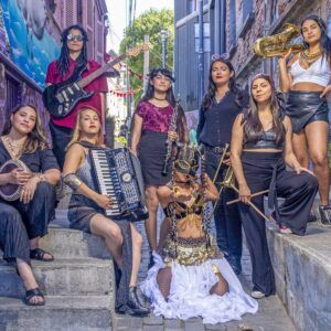 Primera versión de “ValparaFolk” reunirá a músicos del mundo en la ciudad puerto