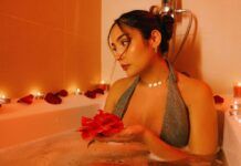 Lirah estrena “Feliz Navidad ;(”, una mirada pop urbana a la soledad y la nostalgia en diciembre