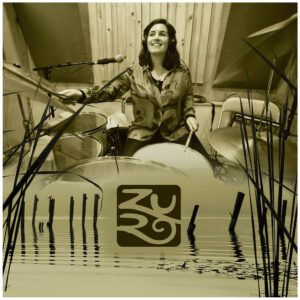 La baterista valdiviana Mariela González Ríos estrena el primer LP de ZURO en presentaciones abiertas a la comunidad