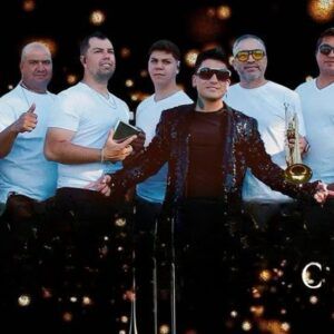 Con tema de Mon Laferte en modo cumbia, regresa el grupo “La Revancha” a la escena nacional