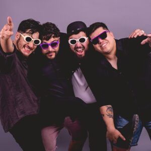 Rock alternativo, energía en el escenario y humor: Chamblers llega al Festival Trinchera de Los Ángeles